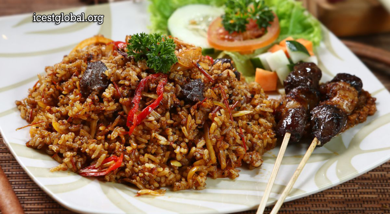 Nasi Goreng Kebon Sirih: Legenda Kuliner Jakarta yang Tak Lekang Waktu